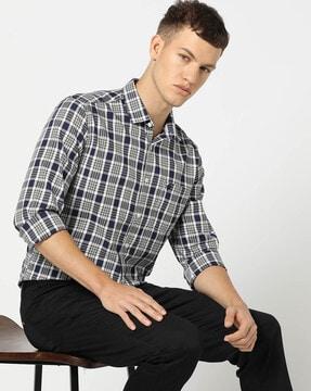 men checked slim fit shirt