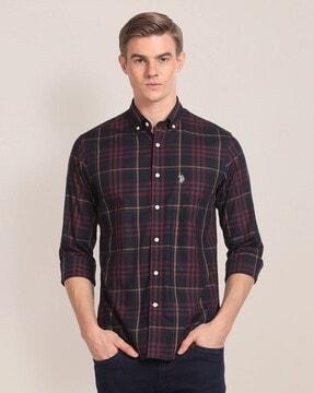 men checked tailored fit shirt with patch pocket