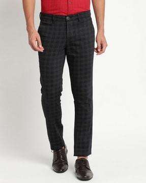 men checked tapered fit flat-front chinos