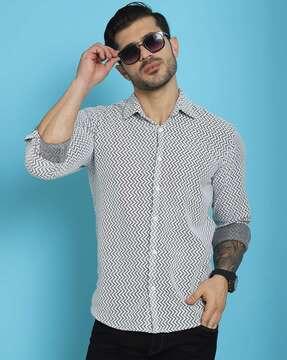 men chevron print regular fit shirt