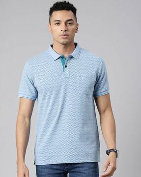 men chevron print slim fit polo t-shirt with patch pocket