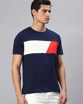 men colourblock regular fit crew-neck t-shirt