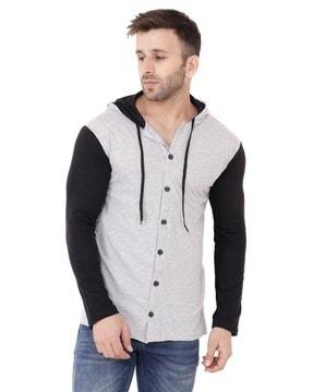 men colourblock regular fit hooded shirt