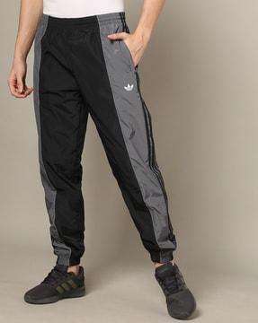 men colourblock regular fit joggers