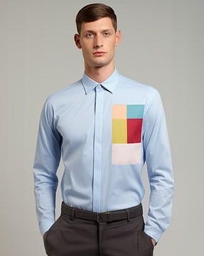 men colourblock semi-formal shirt with spread collar