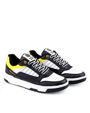 men colourblock shoes with lace fastening