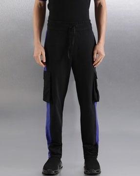 men colourblock straight fit cargo pants