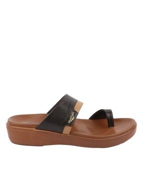 men colourblock toe-ring sandals