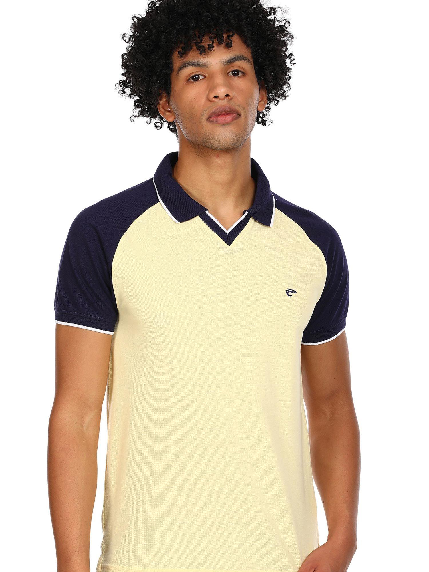 men cream raglan sleeve colour block polo t-shirt