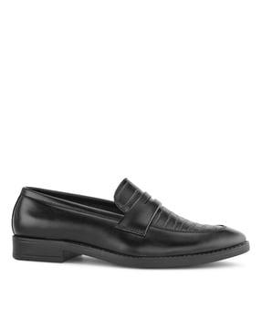 men croc-embossed formal slip-on shoes