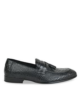 men croc-embossed mocassins