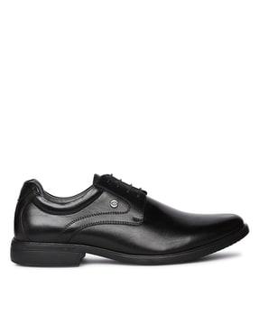 men derbys with lace fastening