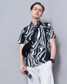 men digital print satin slim fit half sleeve shirt