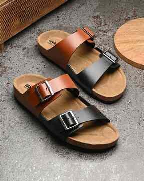 men double-strap sandals with buckle fastening