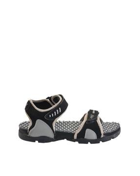 men double-strap sandals with velcro fastening