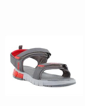 men double-strap sandals with velcro fastening