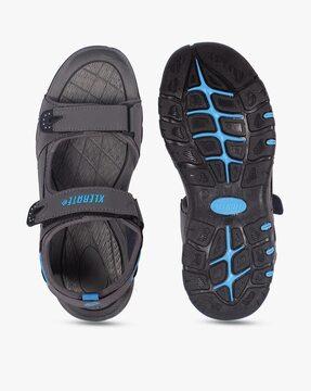 men dual-strap sandals with velcro fastening