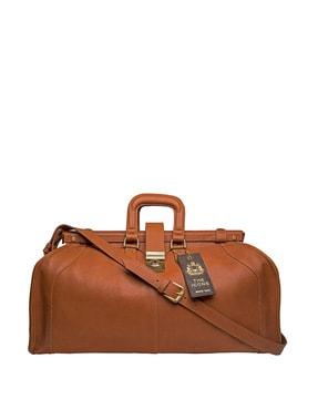 men duffle bag with detachable strap