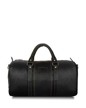 men duffle bag with detachable strap