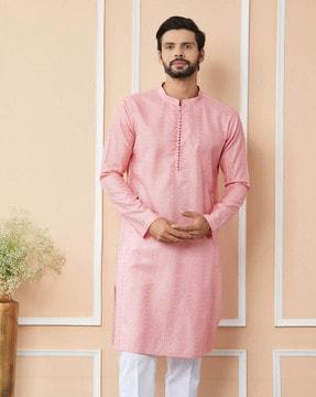 men embellished regular fit chanderi silk kurta