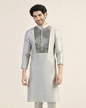 men embellished regular fit kurta