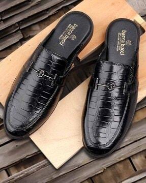 men embellished regular fit loafers