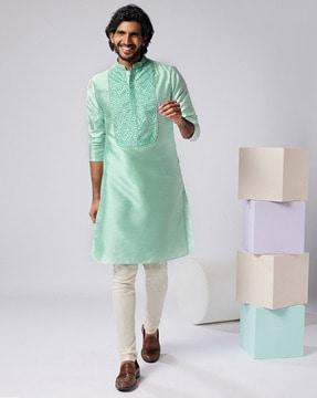 men embroidered regular fit kurta