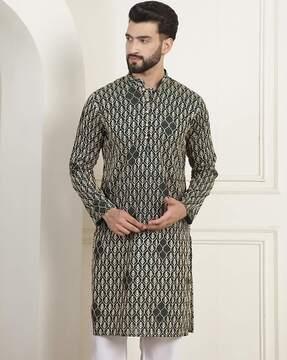 men embroidered regular fit kurta