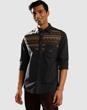 men embroidered regular fit shirt with buttoned patch pocket