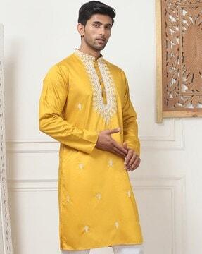 men embroidered regular fit short kurta