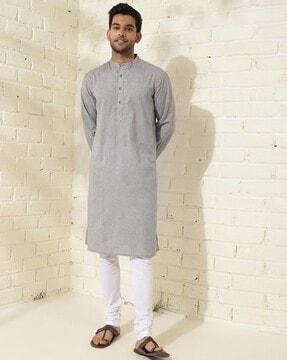 men embroidered relaxed fit kurta