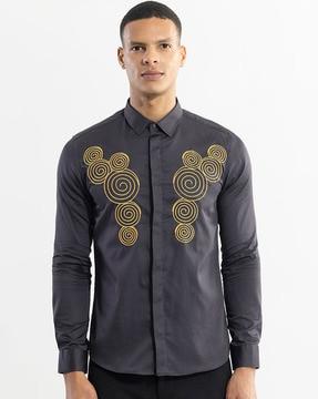 men embroidered slim fit shirt with spread collar