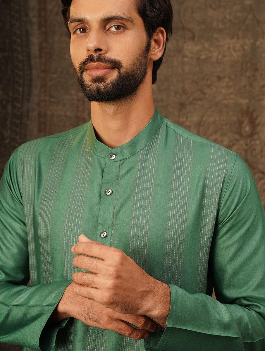 men emerald green silk blend embroidered mandarin collar regular fit kurta