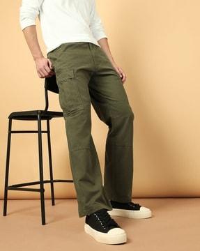 men flat-front loose fit cargo pants