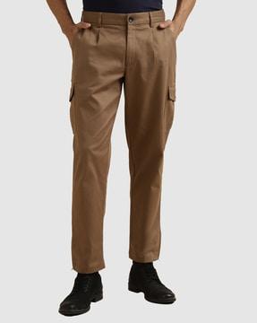 men flat-front relaxed fit cargo pants