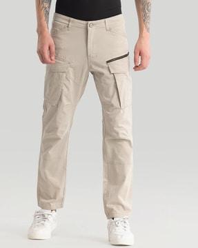 men flat-front relaxed fit cargo pants
