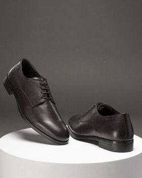 men flat heel derbys with lace fastening