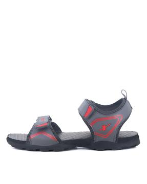 men flat heel sandals with velcro fastening