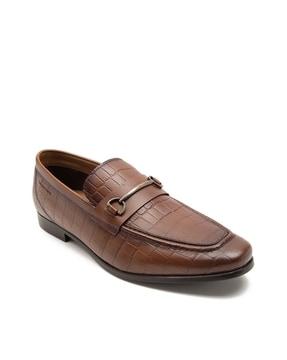 men flat heel slip-on loafers