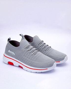 men flat heel sports shoes with lace fastening