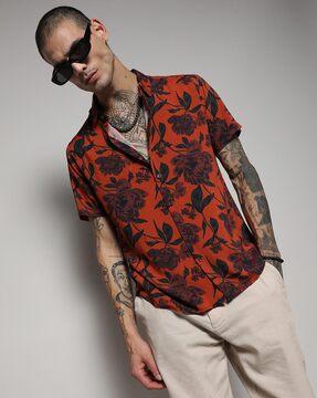 men floral print regular fit shirt with short sleeves