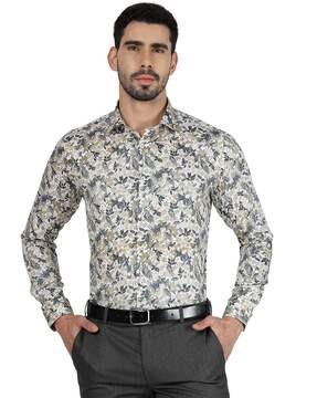 men floral print slim fit shirt with cutaway collar