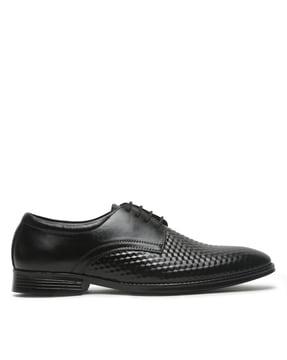 men geometric pattern derby with lace fastening