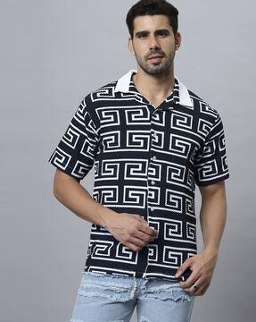 men geometric print oversized fit shirt with cuban collar