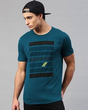 men geometric print regular fit round-neck t-shirt