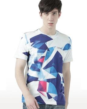 men geometric print regular fit round-neck t-shirt