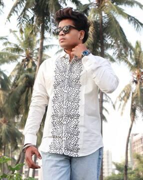 men geometric print regular fit shirt