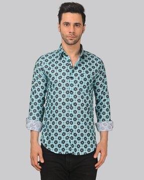 men geometric print regular fit shirt