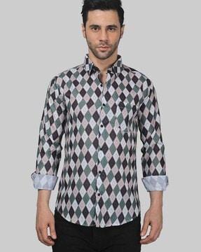 men geometric print regular fit shirt