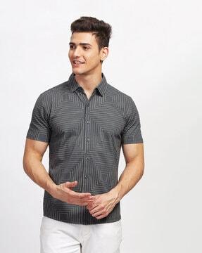 men geometric print regular fit shirt